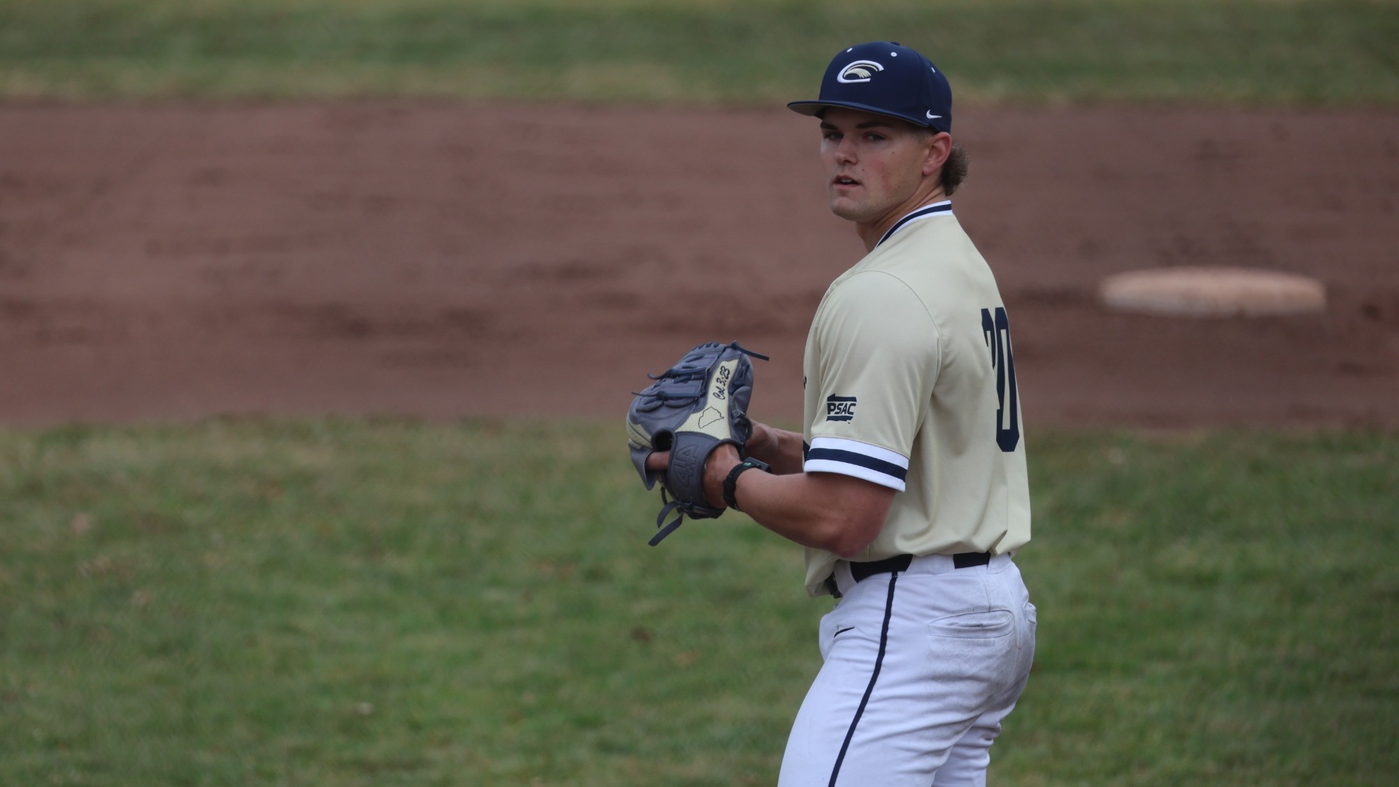 carter barrett pitching