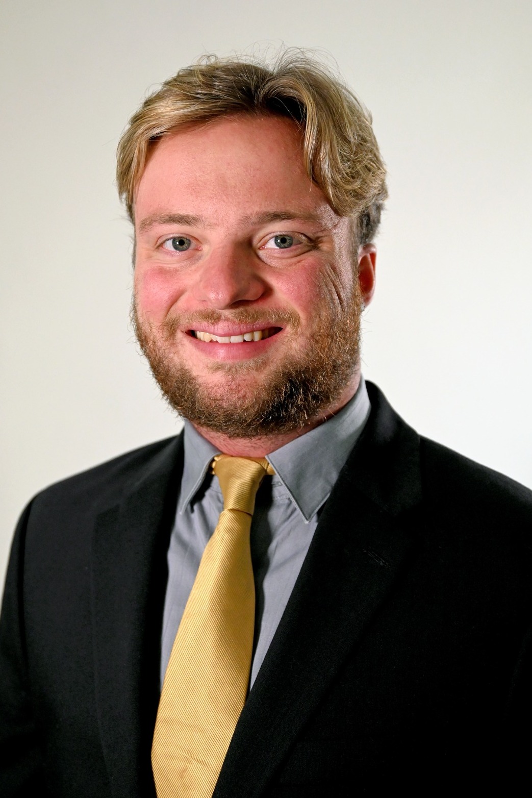 andrew hale millersville headshot