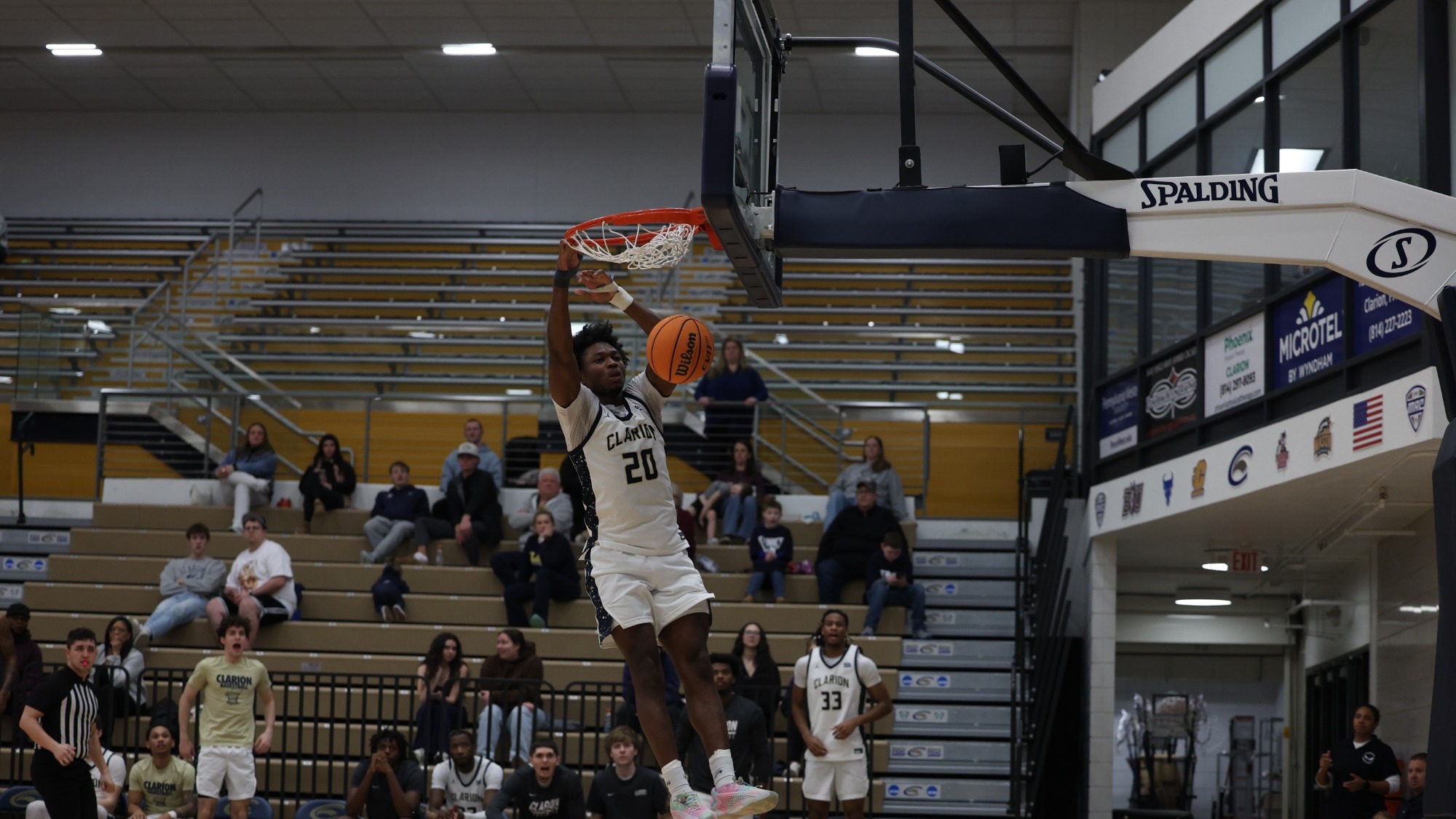 jeremy thomas dunk vs edinboro 2026-01-31