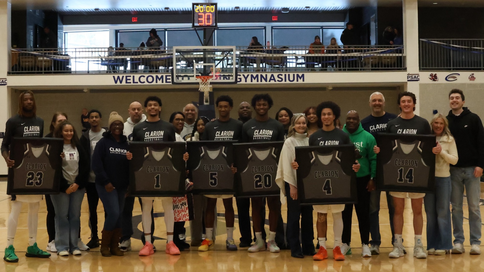 mbb senior day 2026 group shot