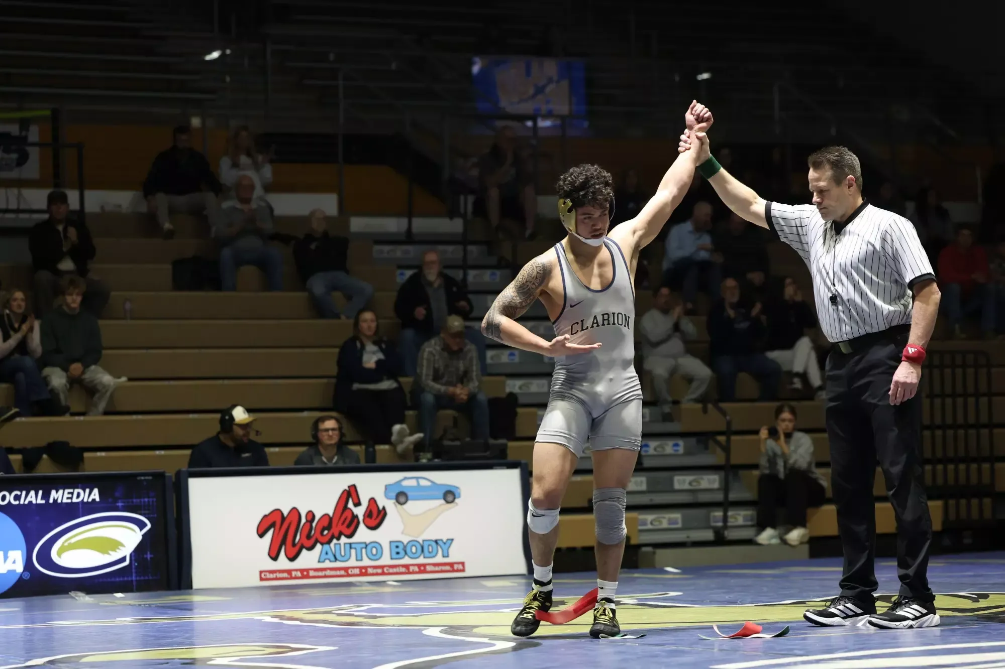 Herrera-Rondon Hand Raised vs. American