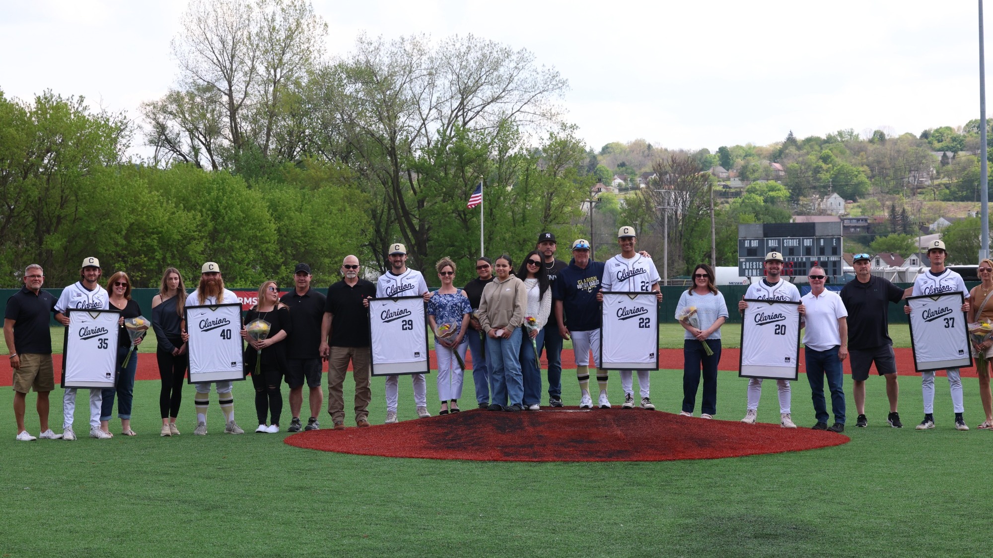 2026 baseball senior day photo