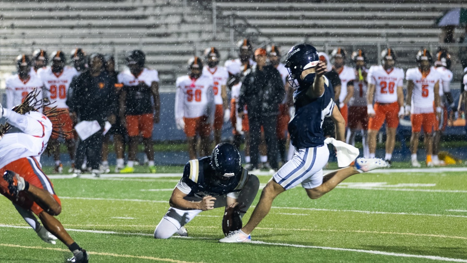ty woods kicking field goal vs west virginia wesleyan