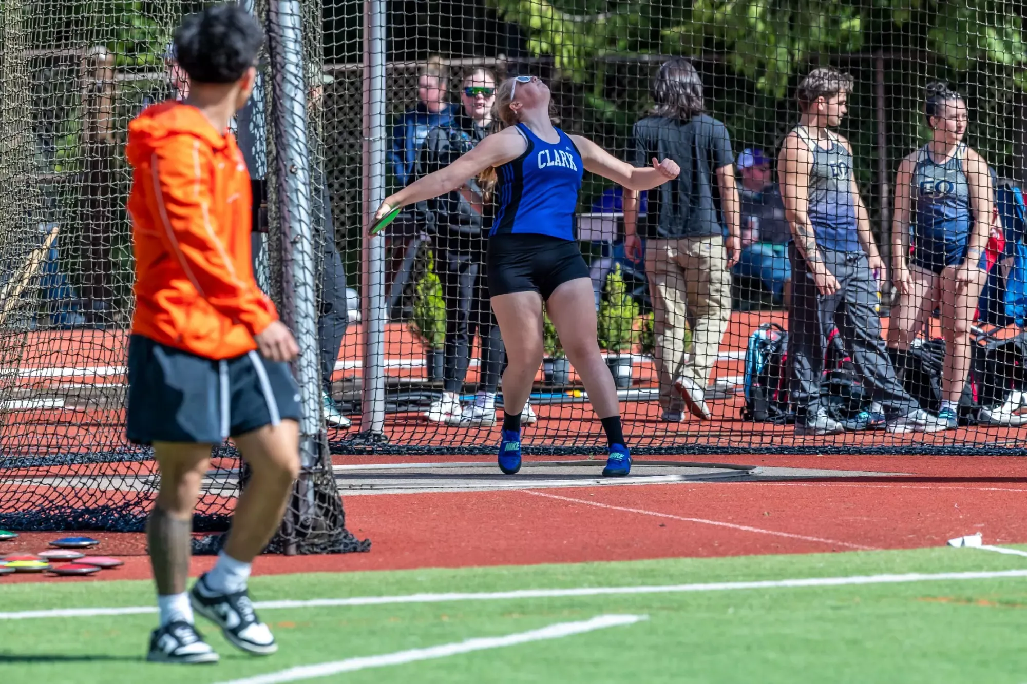 Ella Lulich throwing discus