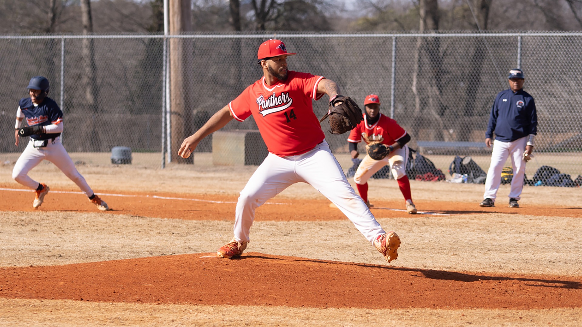 Baseball Splits Weekend Contests Against Tuskegee Clark Atlanta
