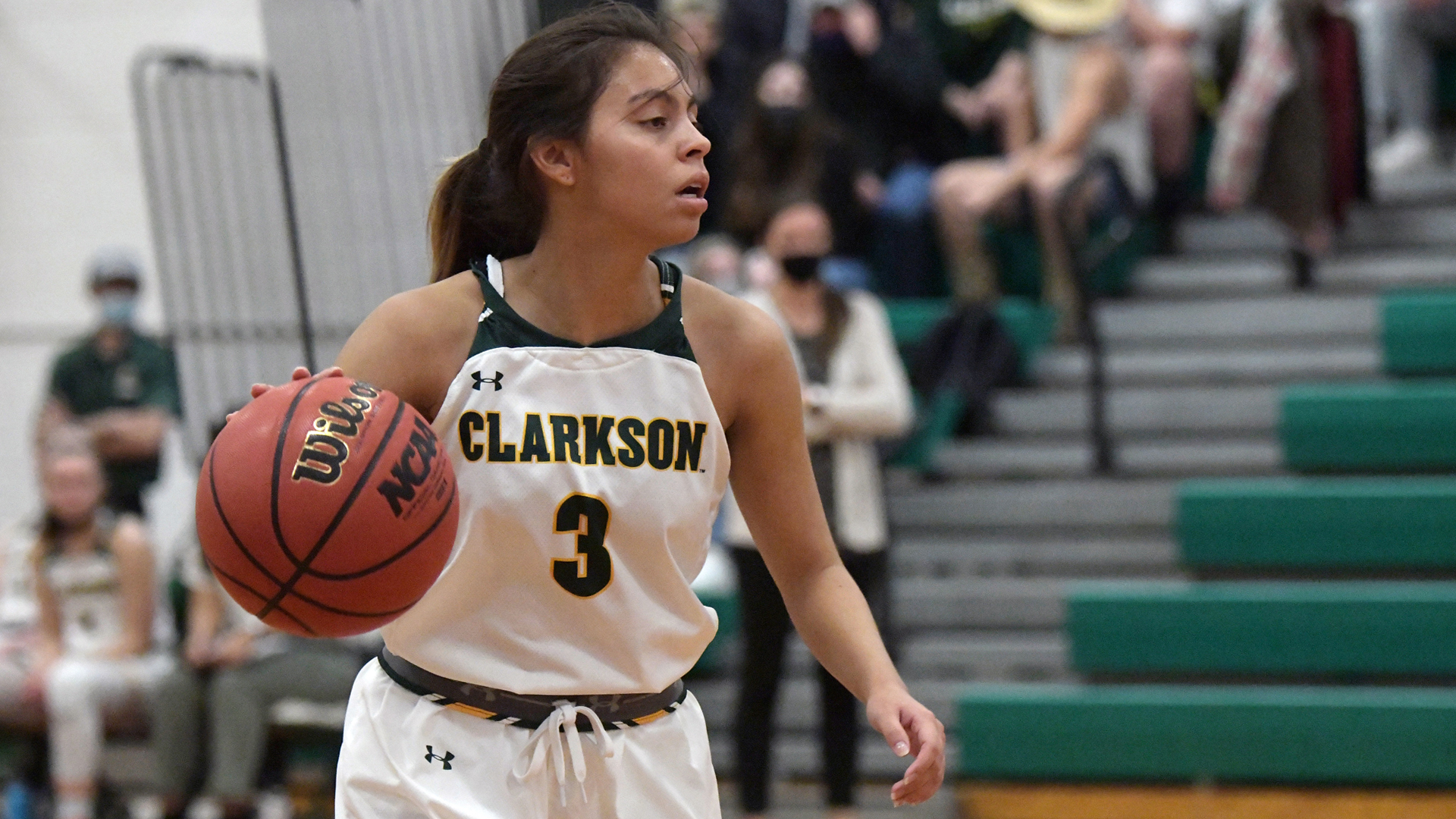 Mariah Benavides Women's Basketball Clarkson University Athletics