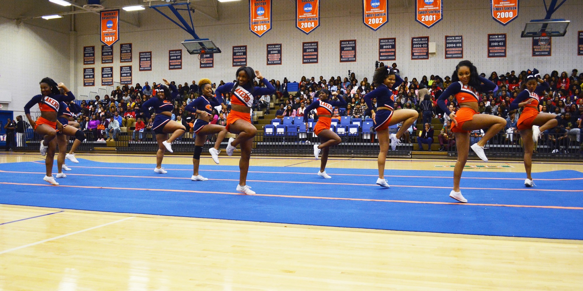 Cheerleading - Group Shot