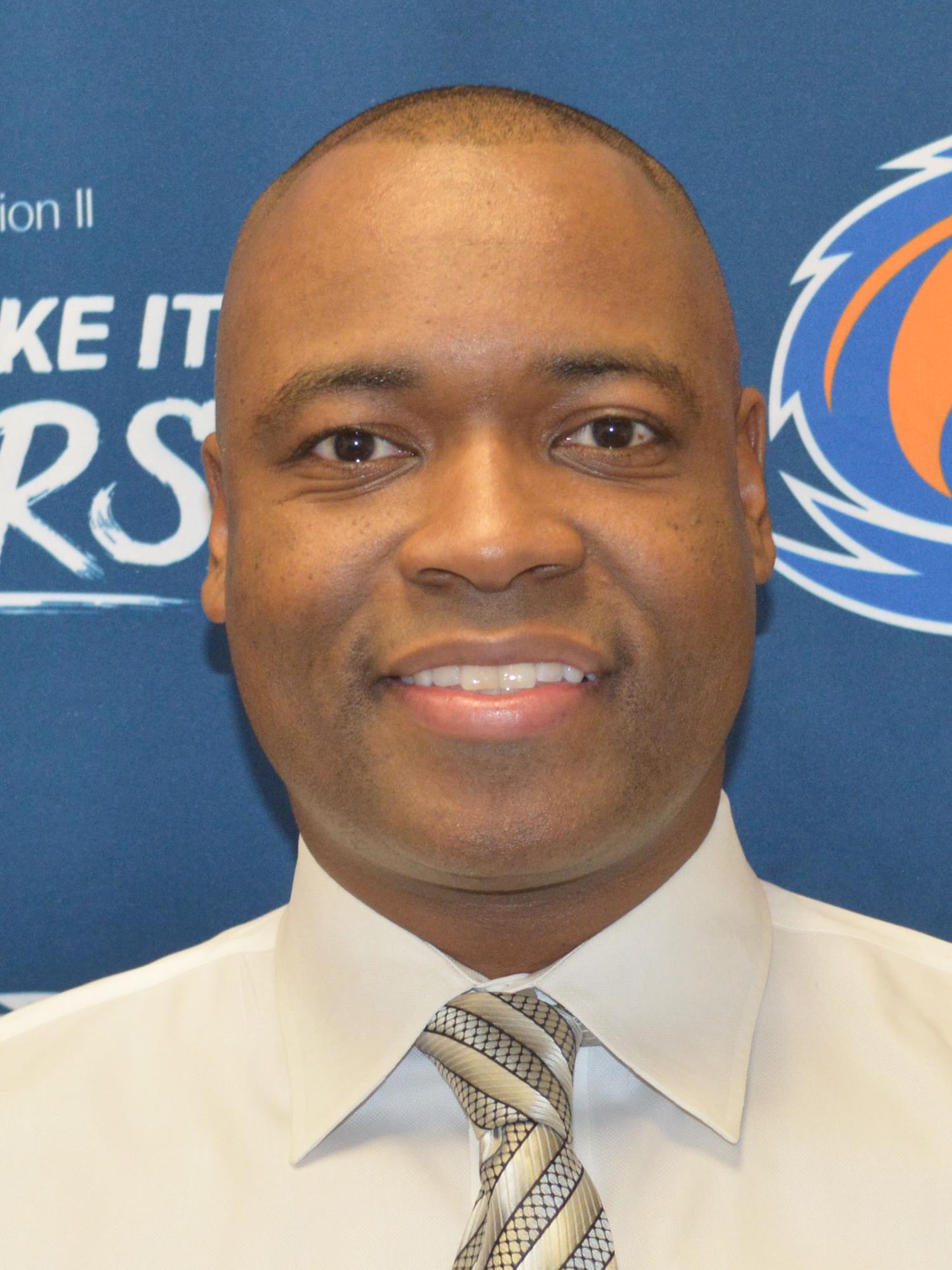 Damian Smith - WBB - AC