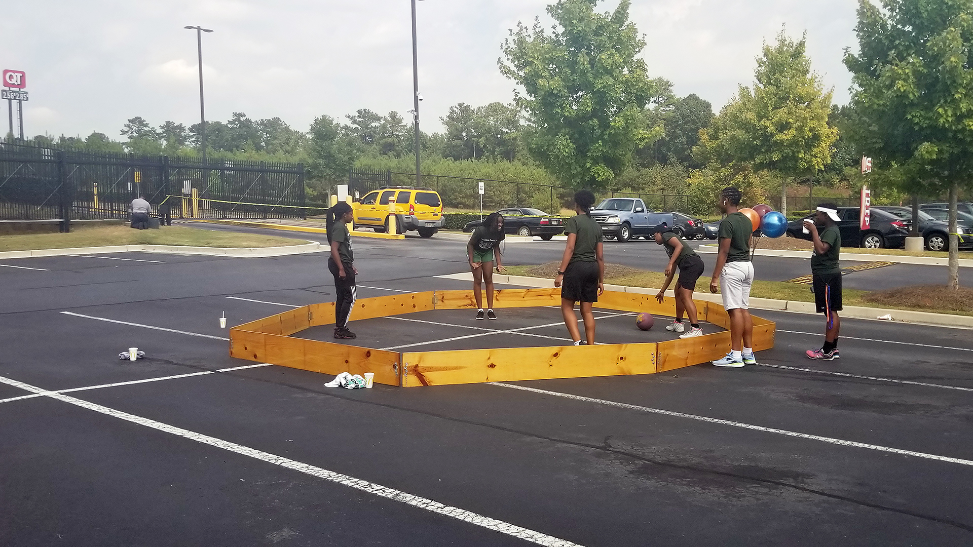 9/28/19 - Community Service - Family Fun Day