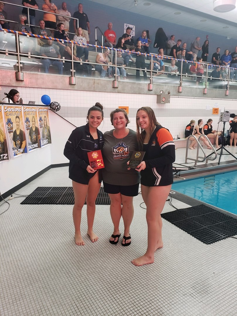 CNS Swimming & Diving Proves Teamwork Rules Air & Sea Cicero North