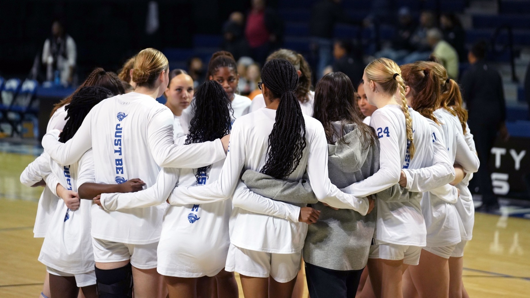 CNU Huddle Womens Basketball