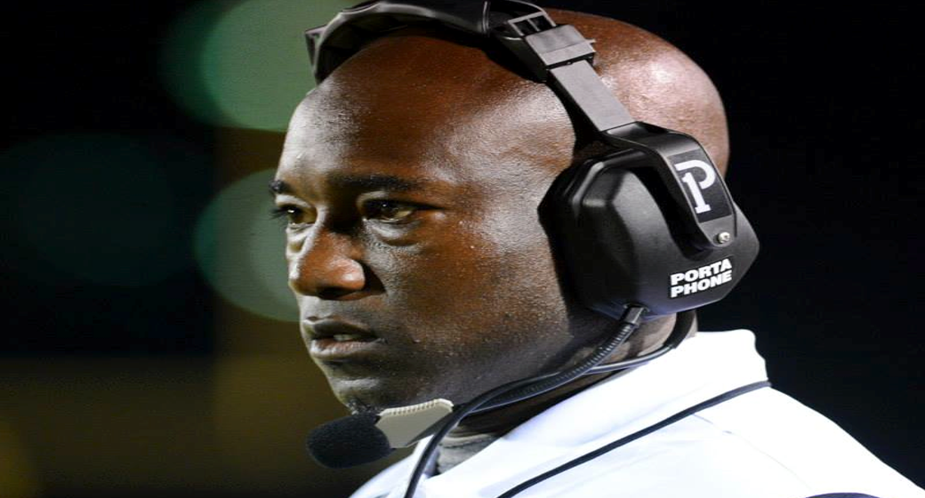Coach's Corner Offensive Coordinator Cedric Shell on 2015 Coahoma Community College Athletics