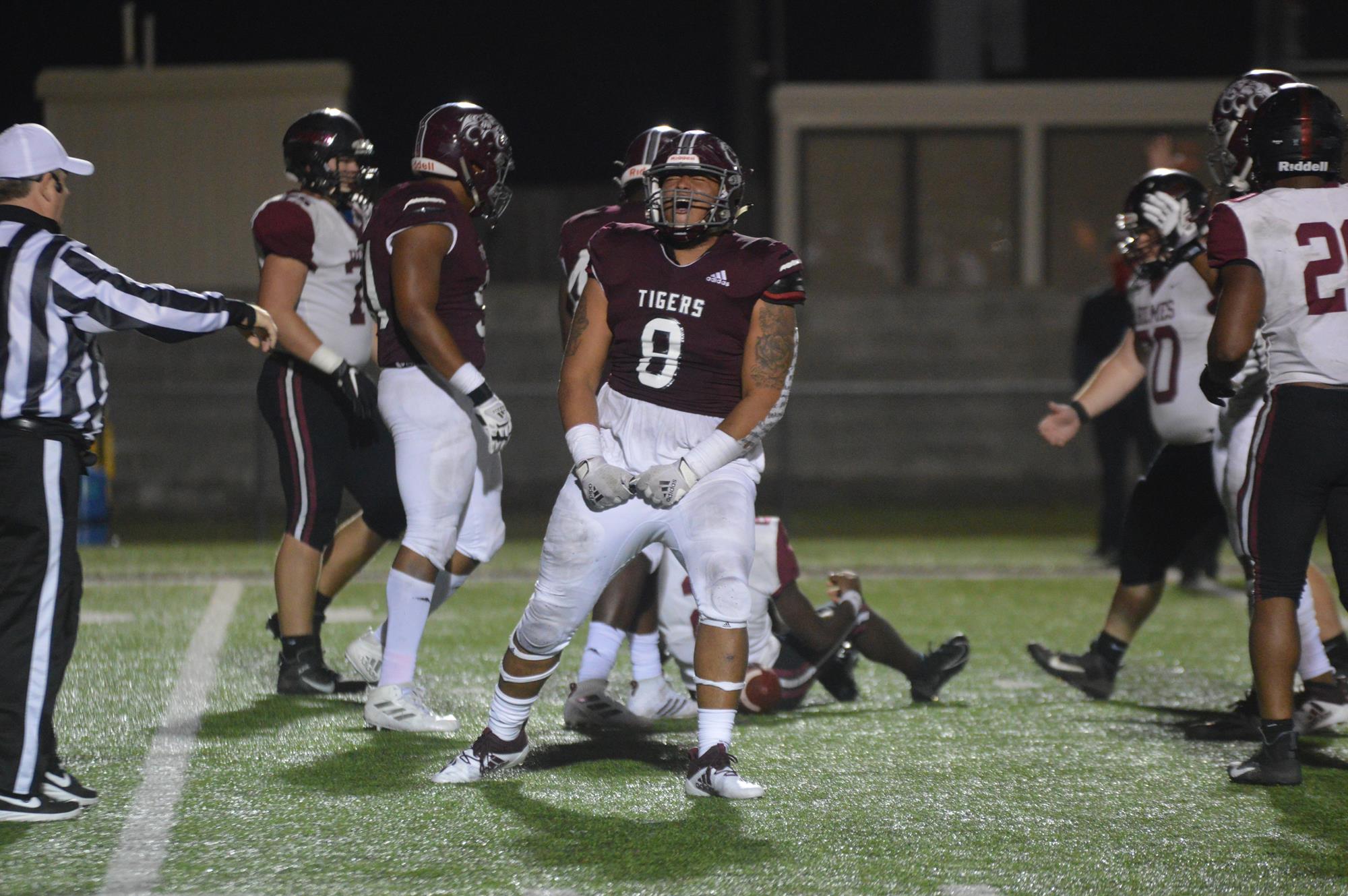 Tigers Bounce Back With 2614 Victory Over Holmes Coahoma Community