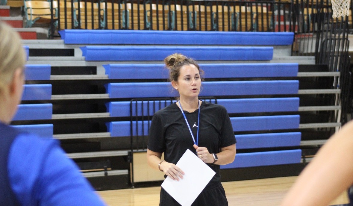 Coach Katie Novak Lenoir 