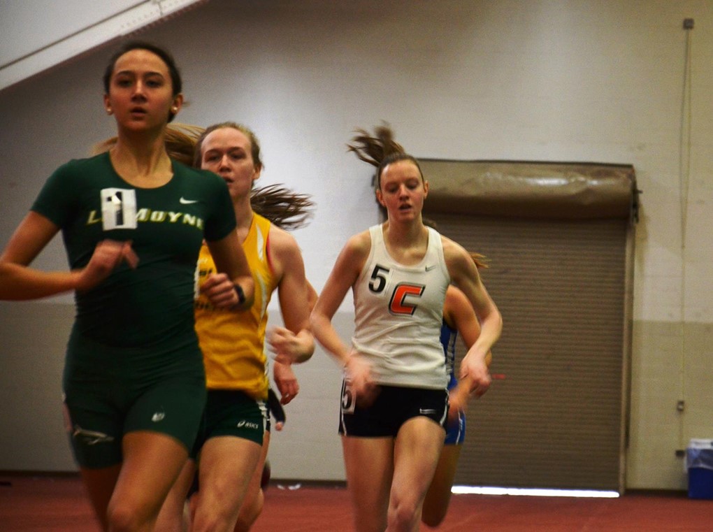 Women's Track & Field Opens Indoor Season at UMass Boston Open