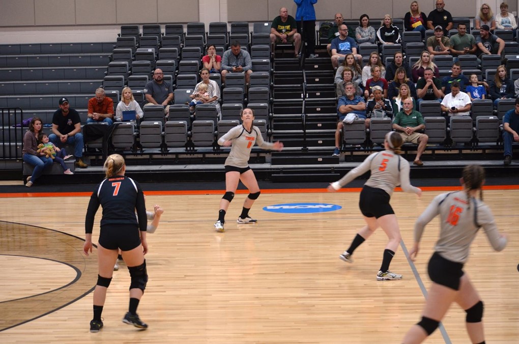 Fighting Tiger Volleyball Splits at Penn College NEAC Crossover Weekend
