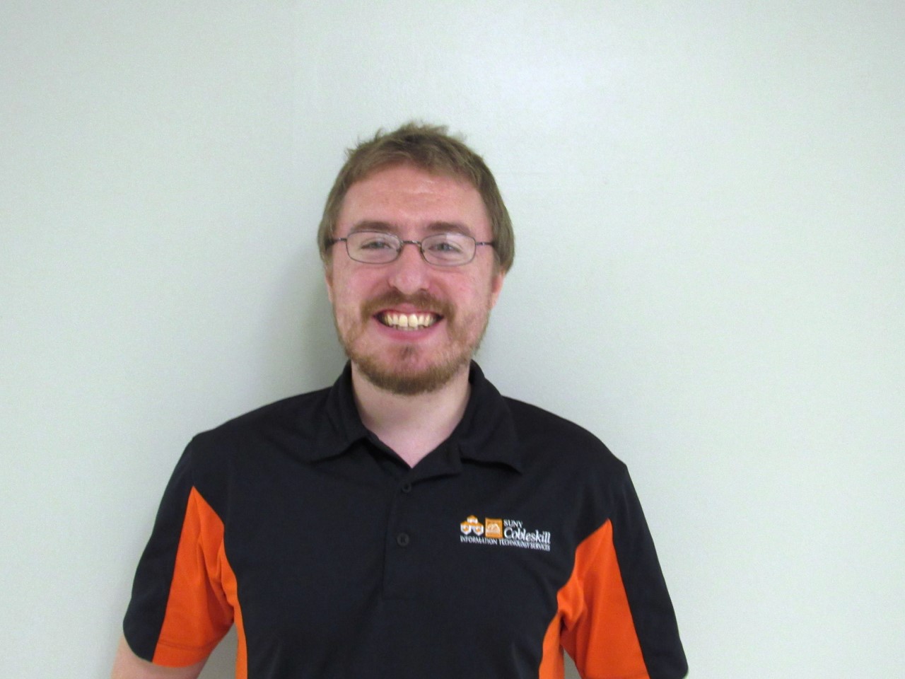 E-Sports Mark Crosby Head Coach