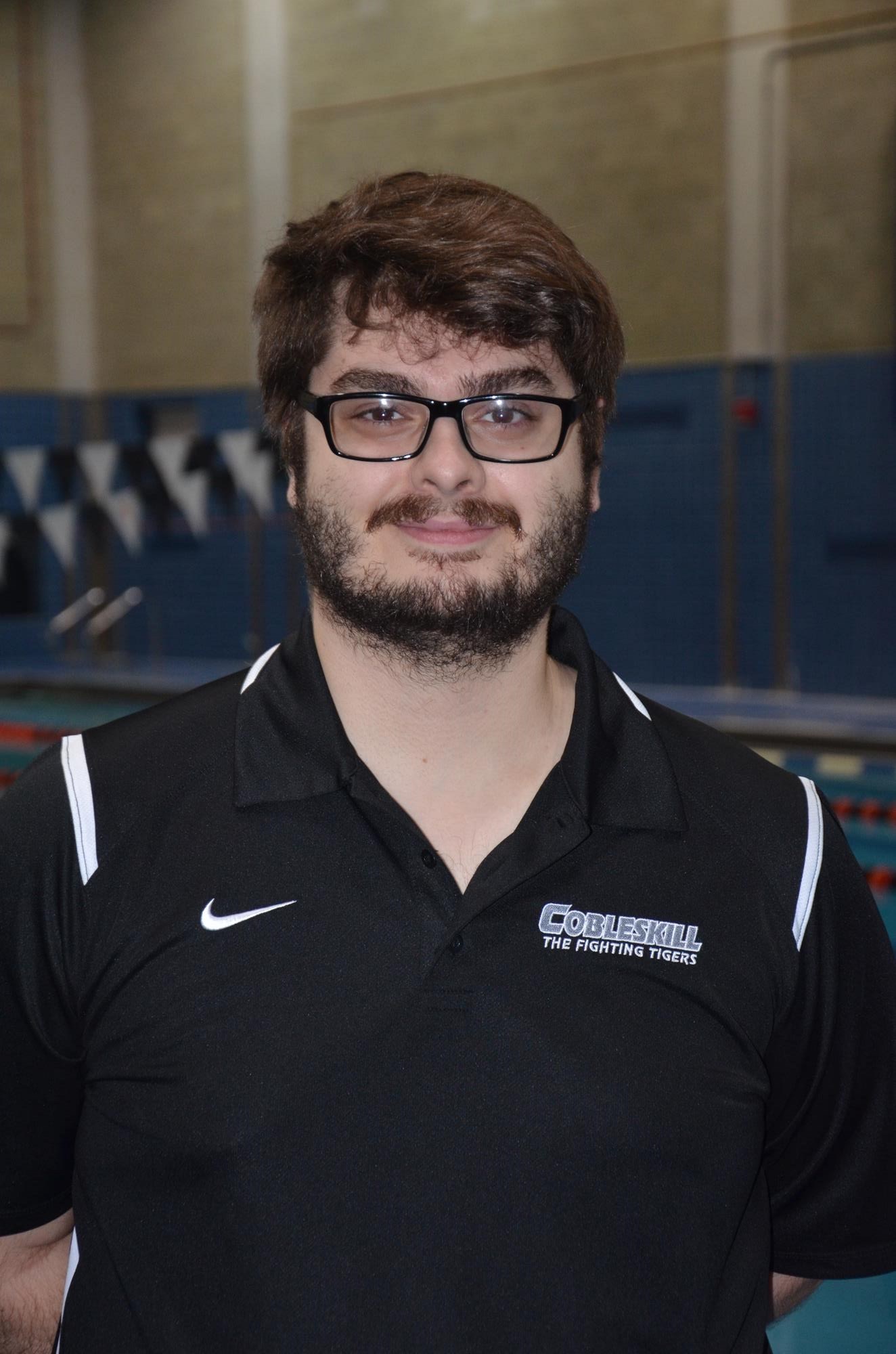 Men's & Women's Swimming & Diving Assistant Coach Joslen Pettit