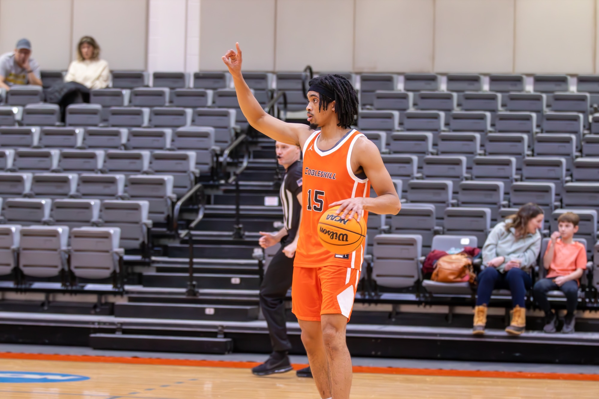 Tanksley with the ball against Delhi