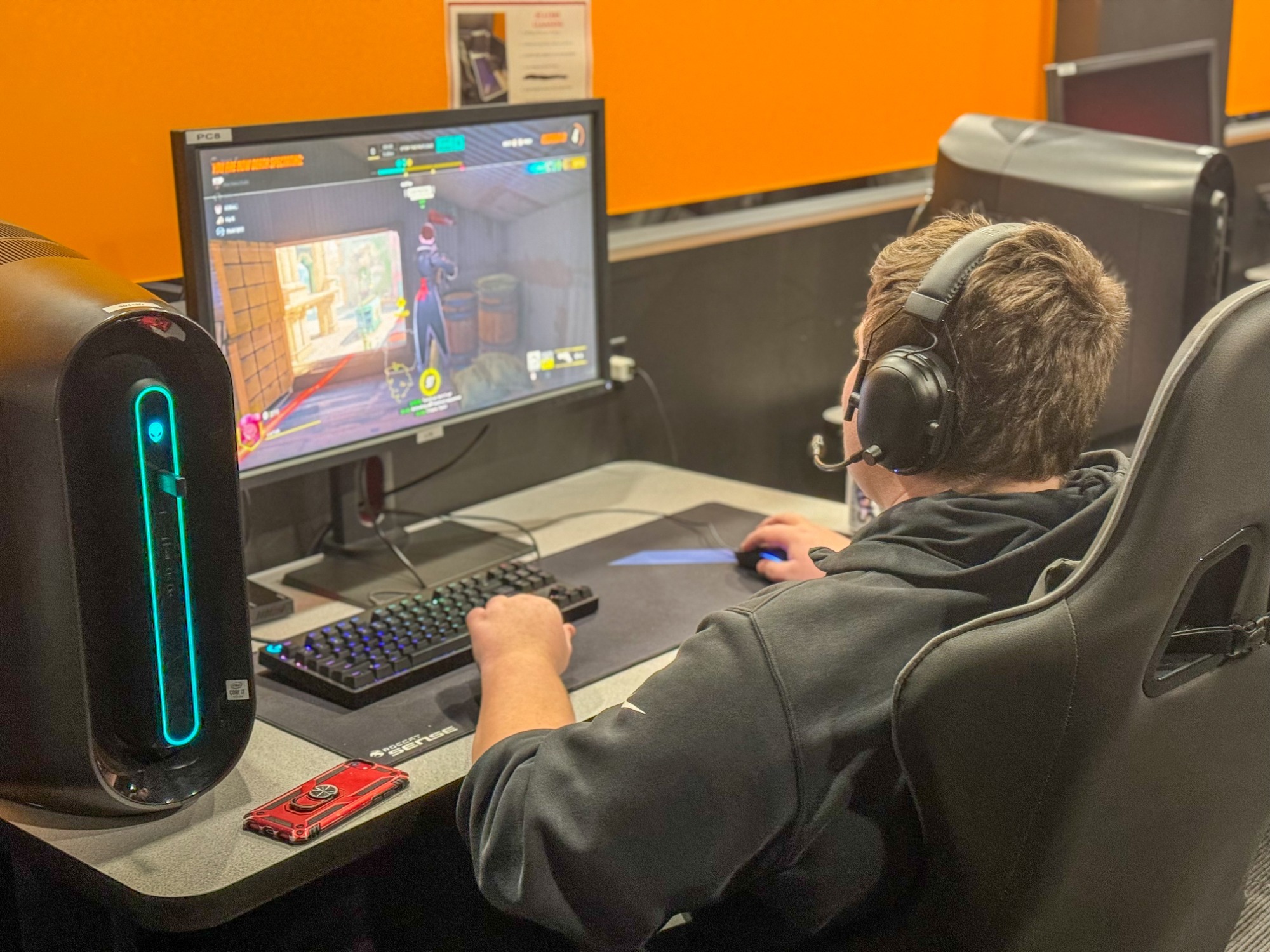 jack playing overwatch