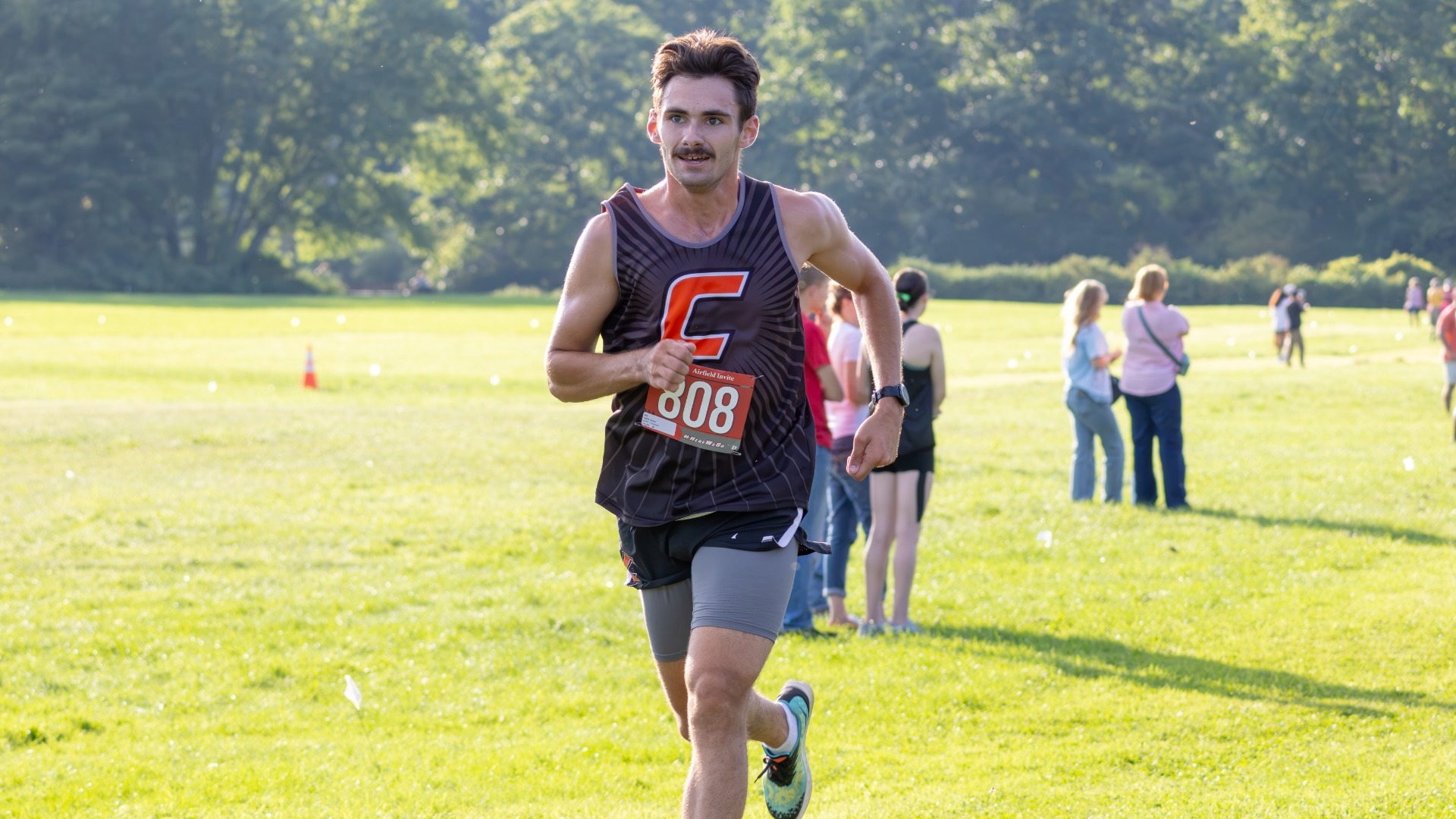 Cobleskill men's cross country Aiden Pettit running at Oneonta