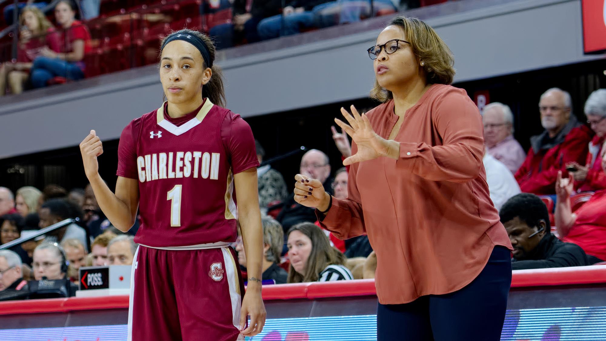 Nola Henry - Women's Basketball - College of Charleston Athletics