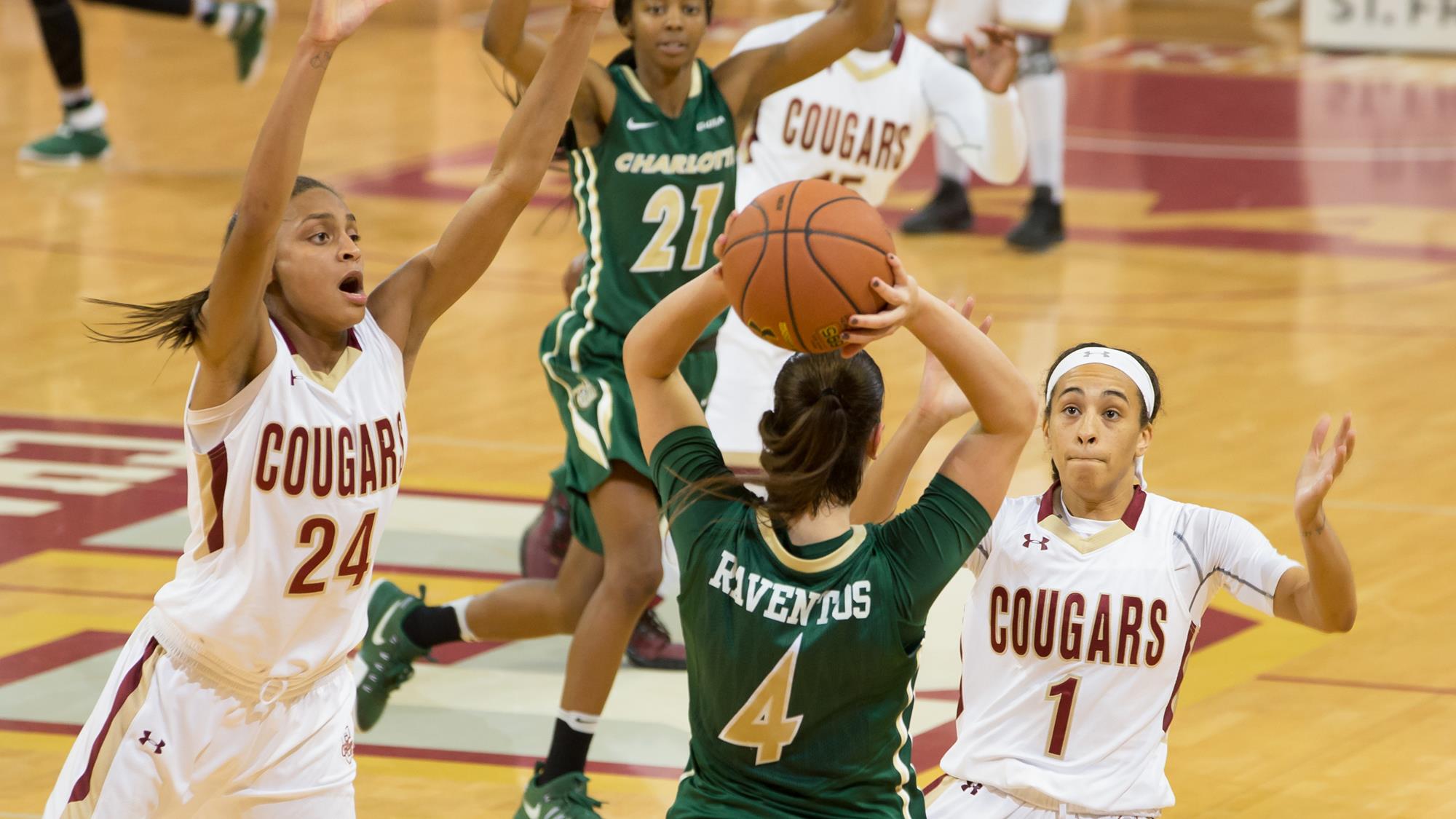 Nola Henry - Women's Basketball - College of Charleston Athletics
