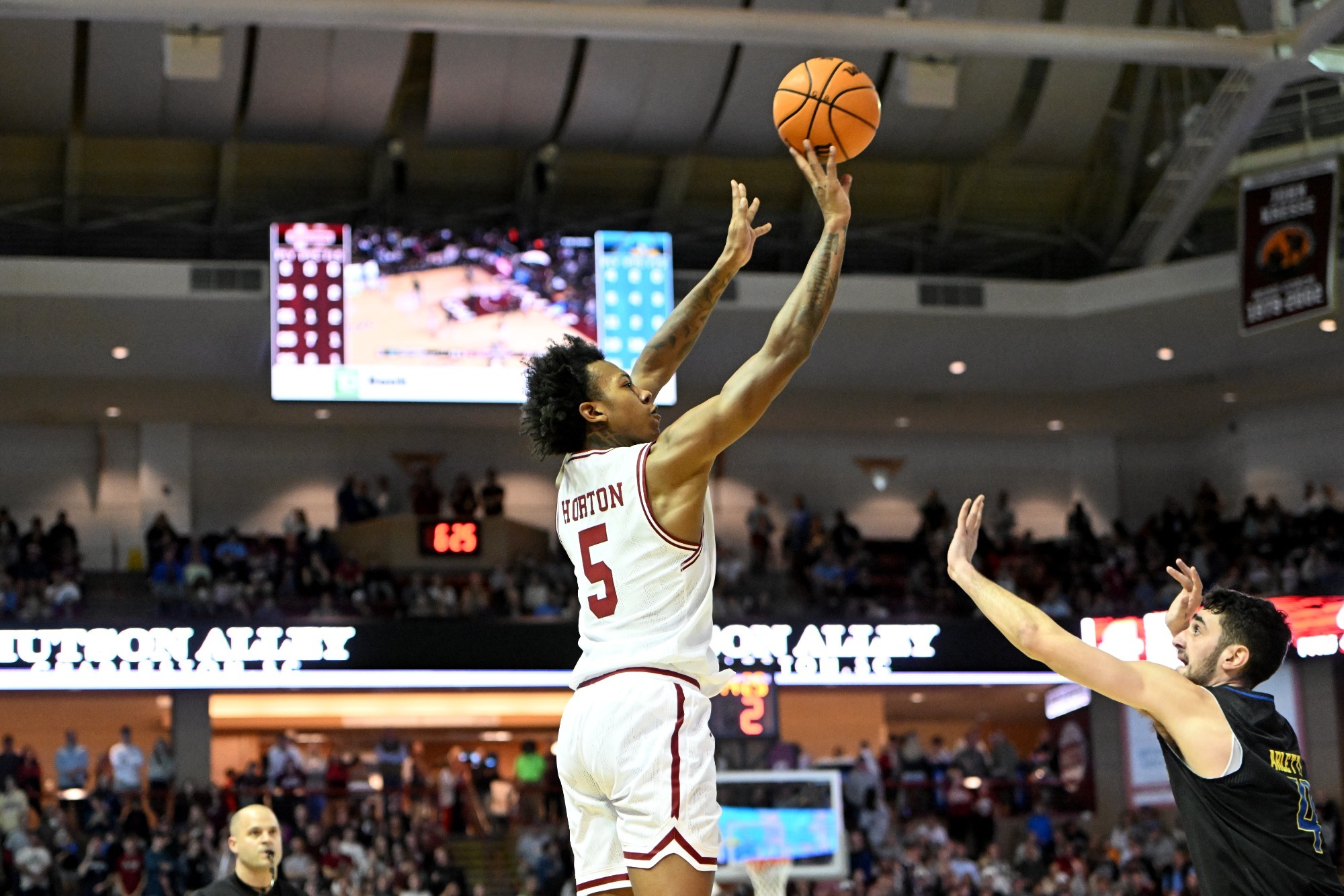 Raekwon Horton Men's Basketball College of Charleston Athletics