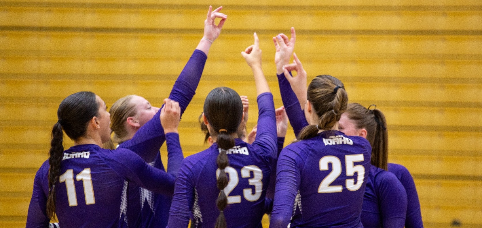 College of Idaho Volleyball Drops Pair of Matches to NationallyRanked
