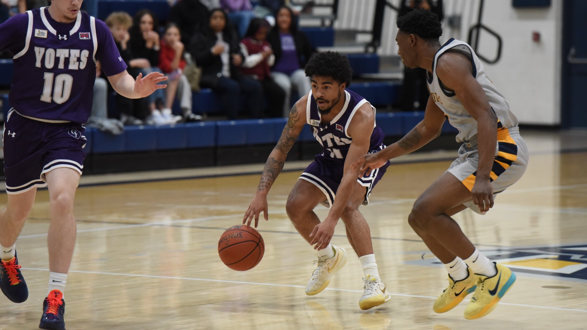 trillo crossing 'em up