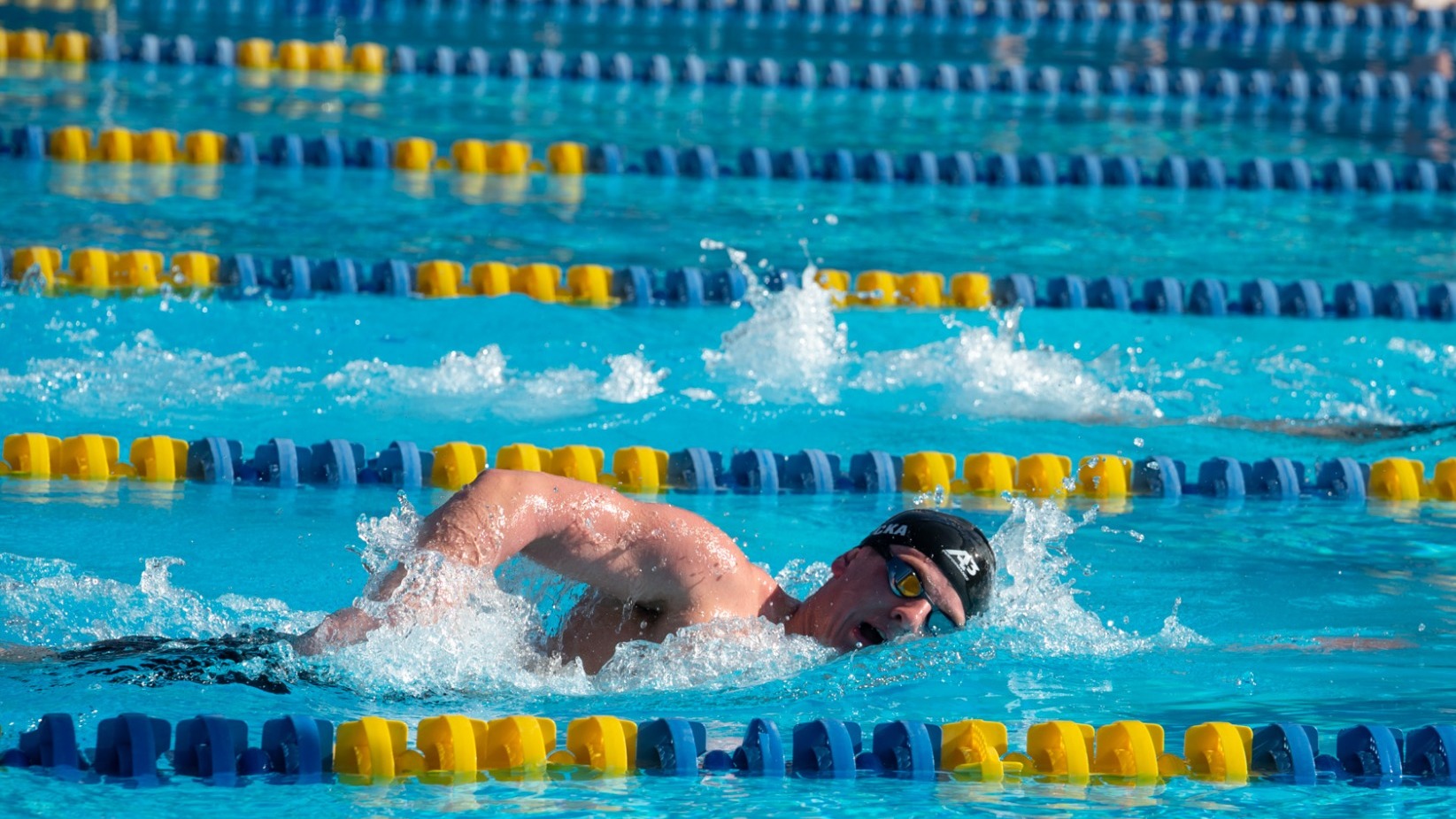 Yote swimmer doing great not drowning