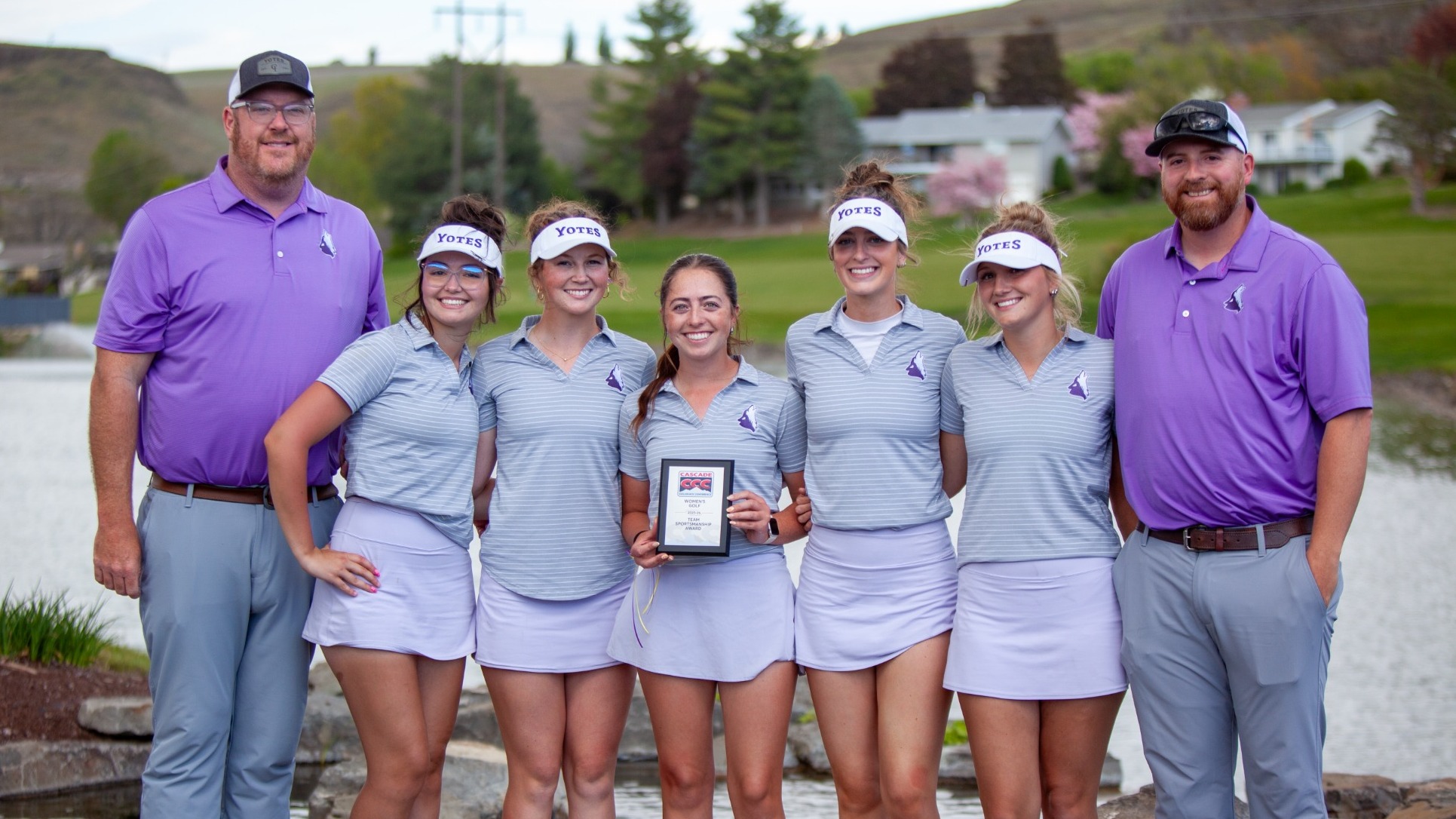 Yotes Earn Sportsmanship Award