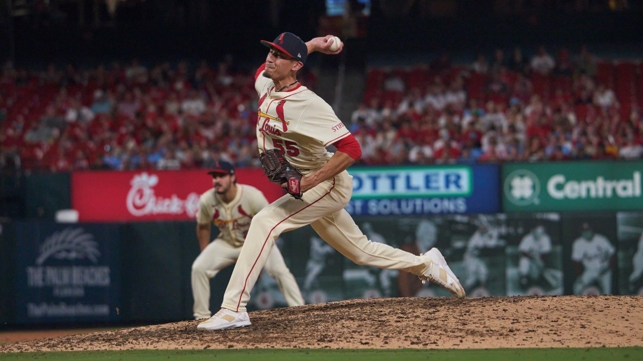 Riley O'Brien Pitching for the Cardinals