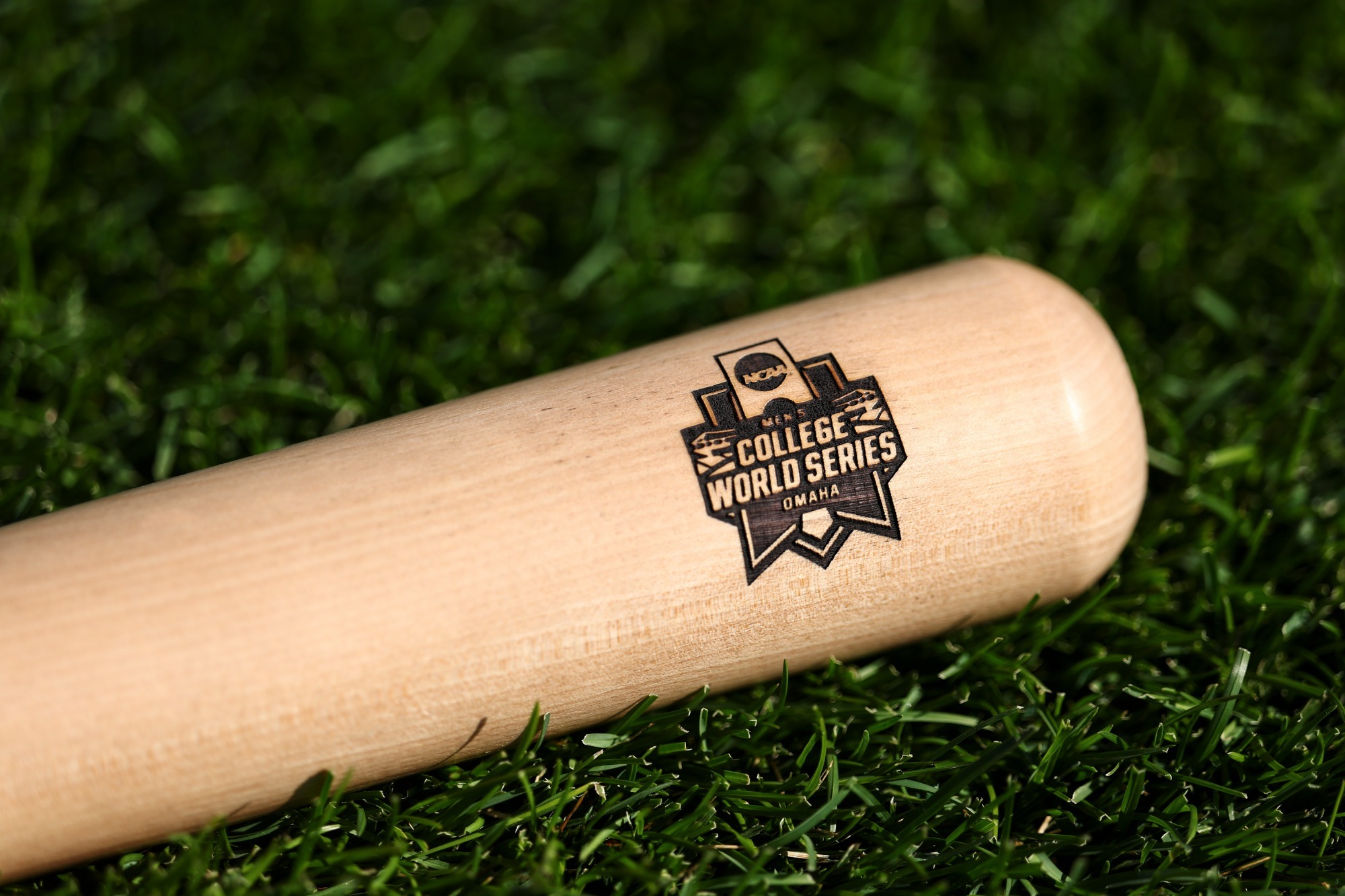26_WoodBatPromo