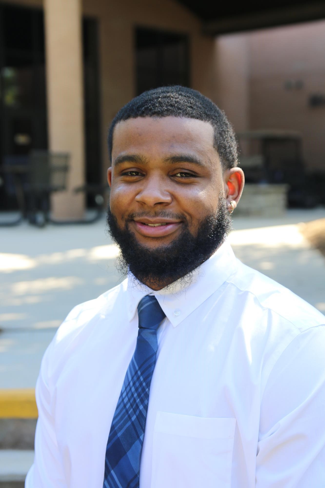 Josh Wiley Headshot
