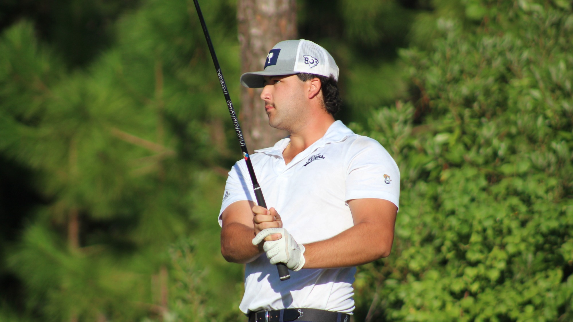 Andrew Haarlow golfs for CIU