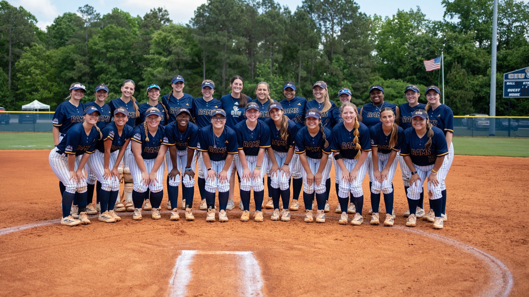 Softball Scholar team 