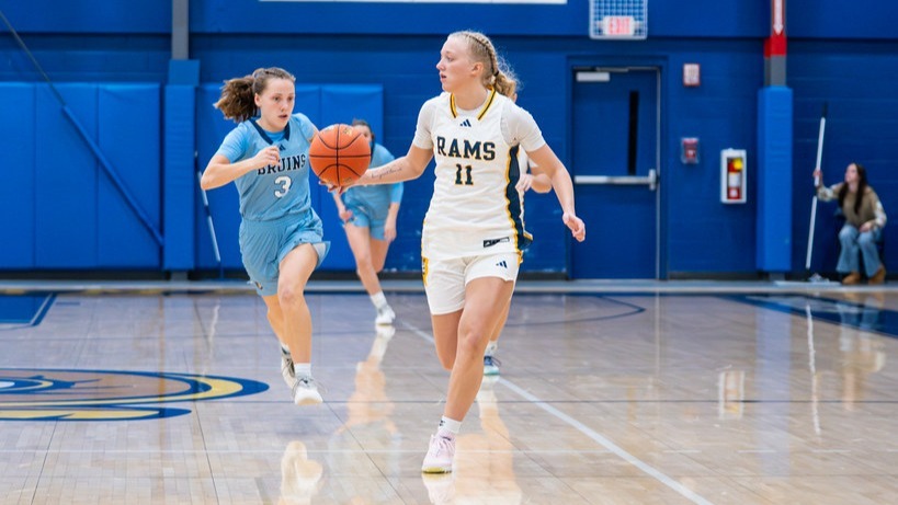 Lily Dunn dribbles the ball for CIU Women's Basketball 