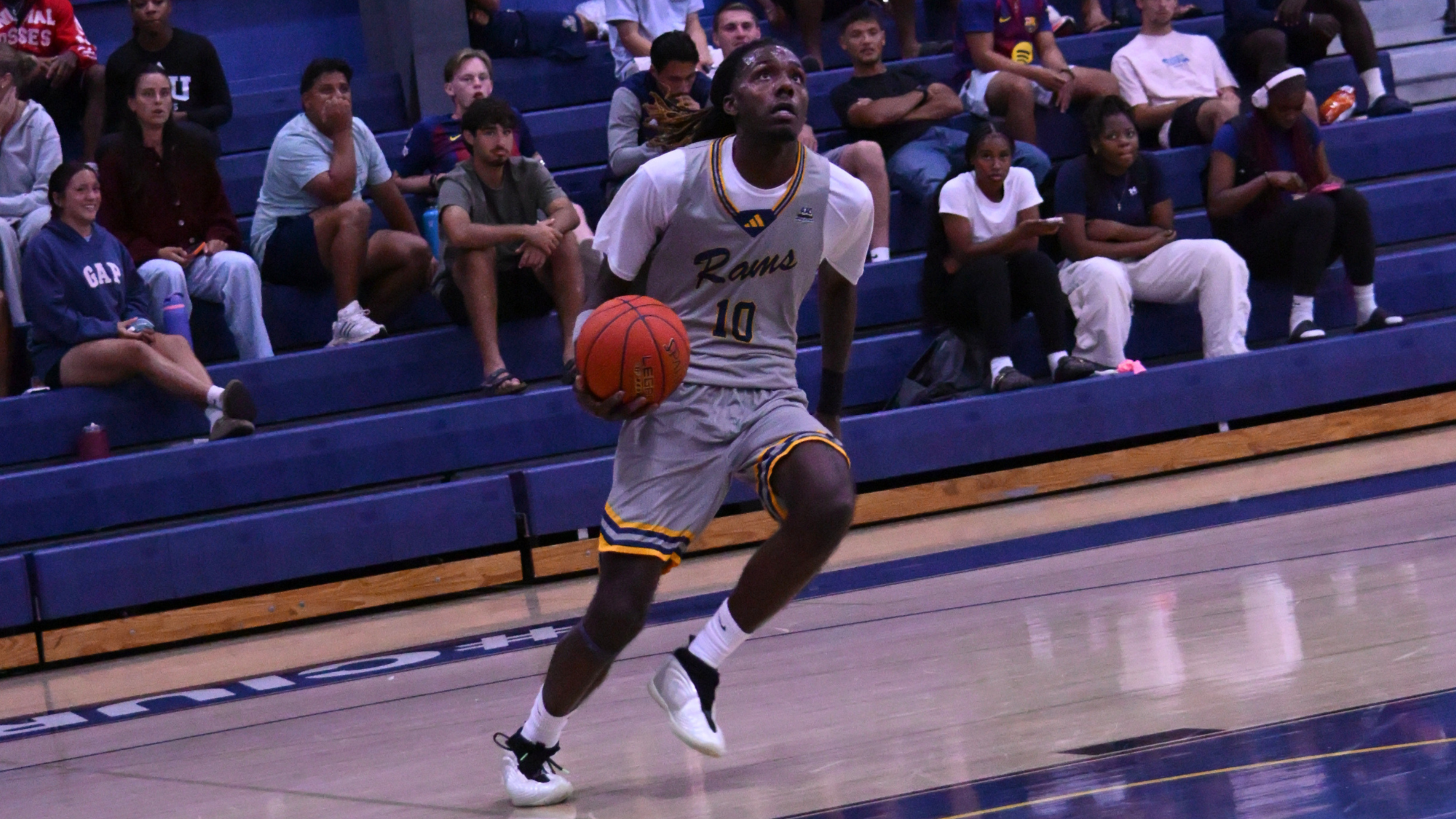 Jeffrey Clark drives to the basket