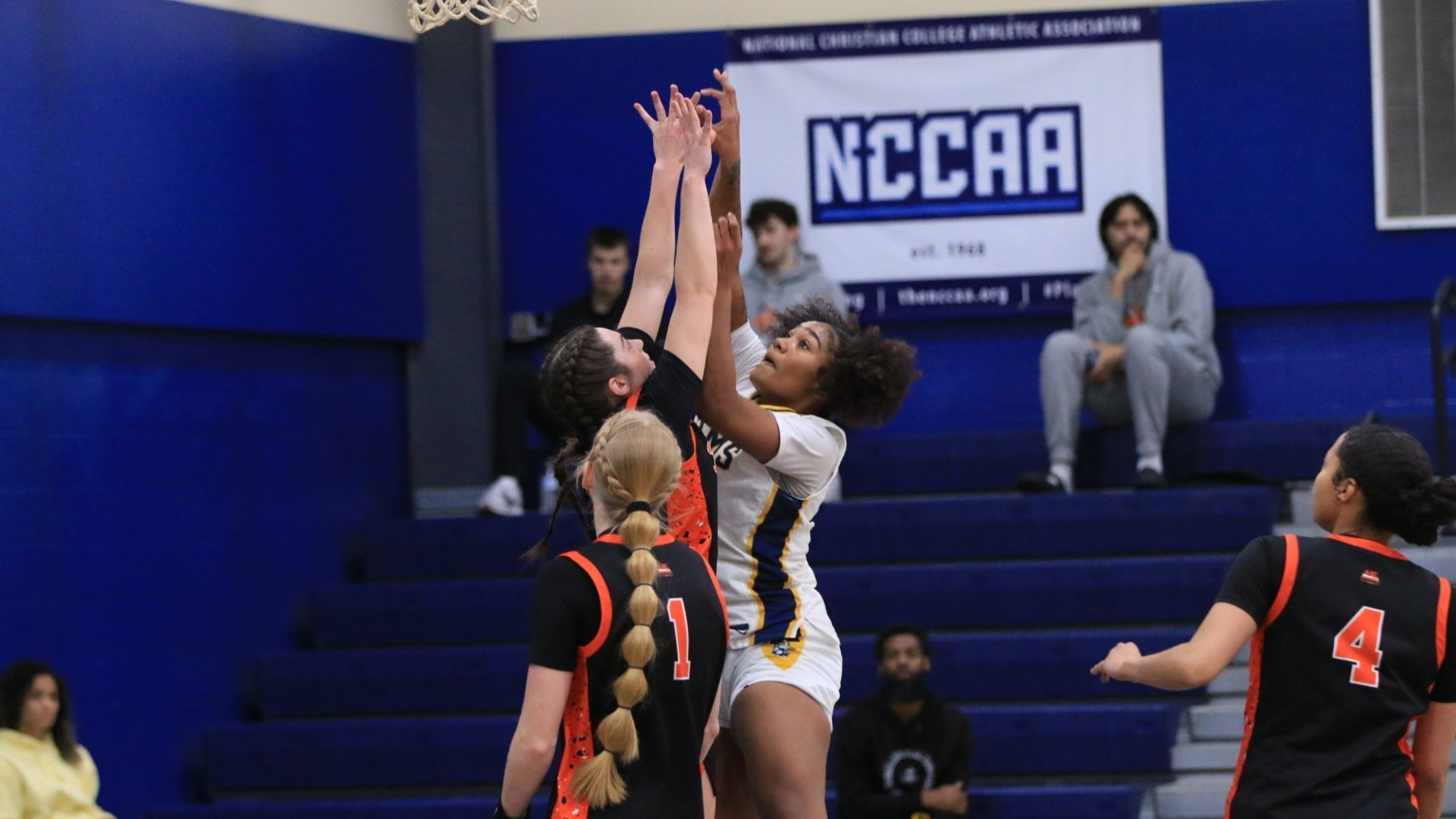 Jerchel Geathers-Washington goes up againist Pikeville 