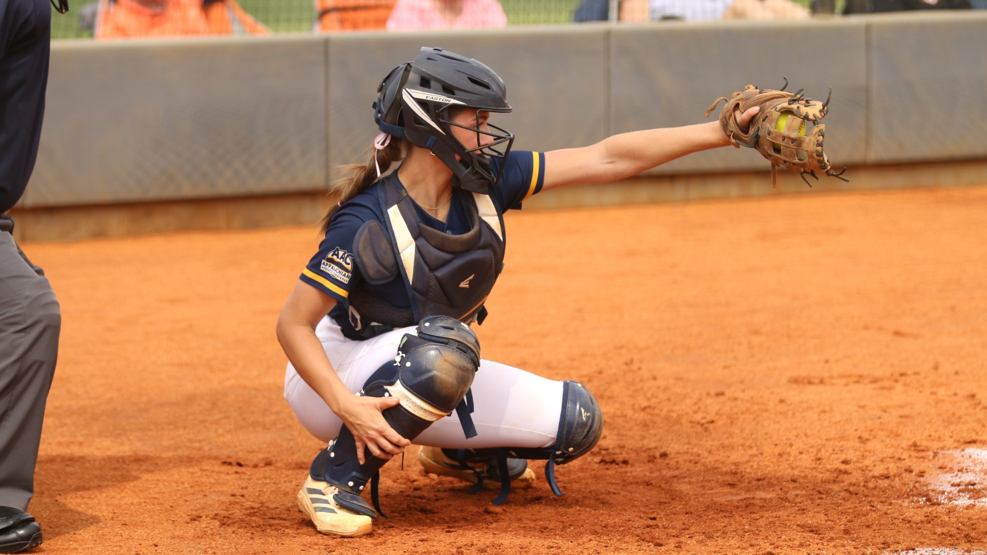 Lilli Petty catches for CIU