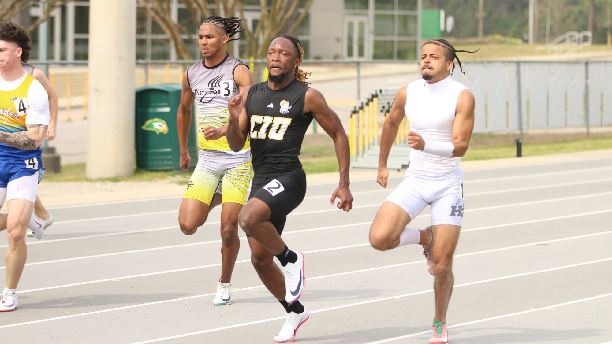Devarius ponds competes for CIU
