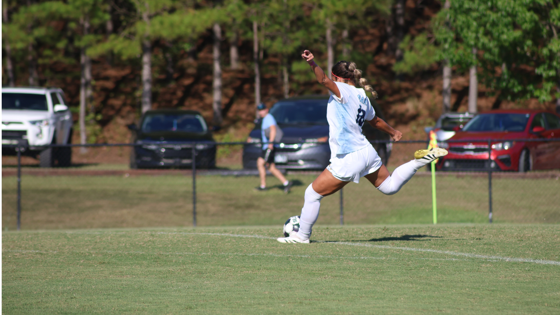 Zelia Griffith takes a corner for CIU