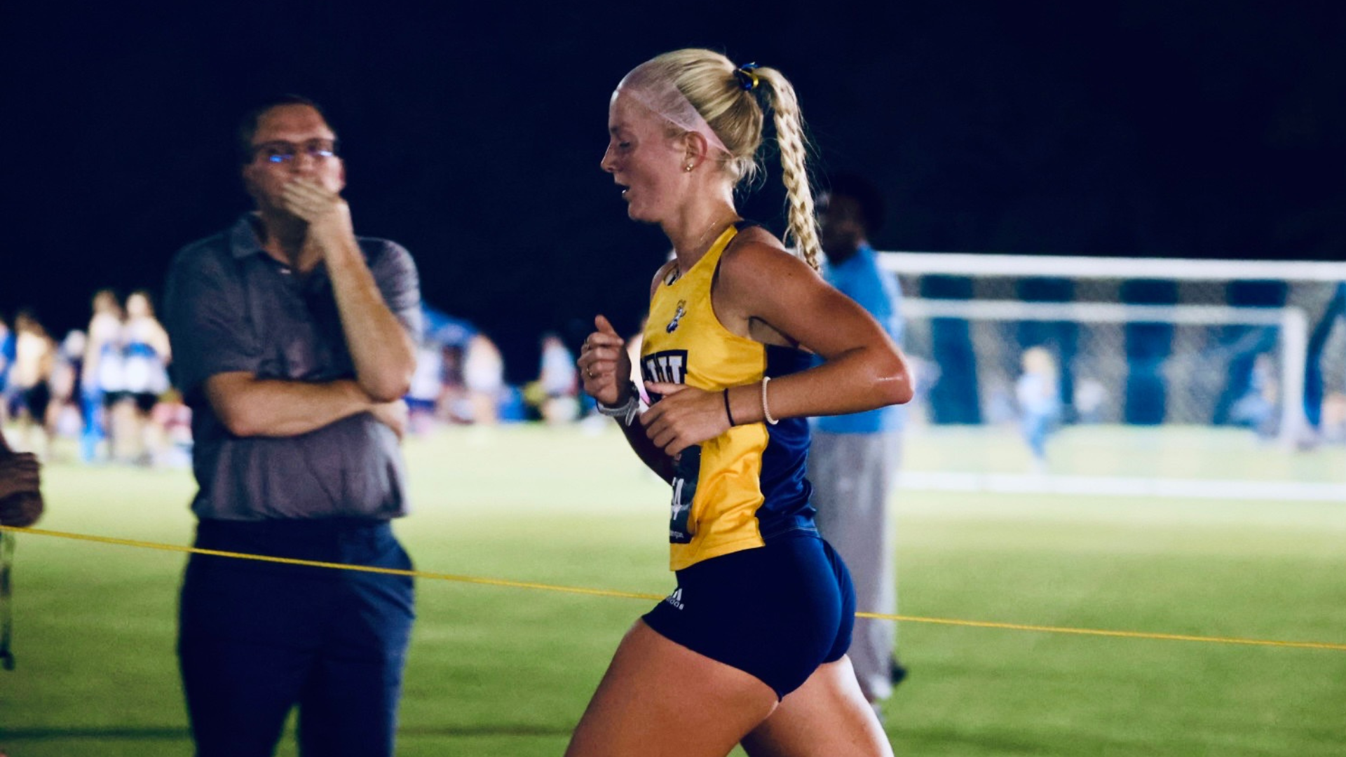 Gustafson runs for XC 