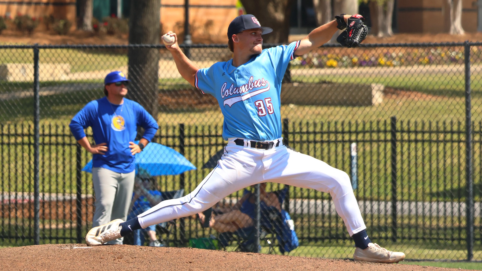 Gavin Blair vs Lander