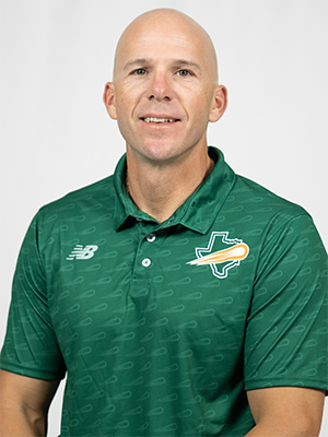 Travis Graves 25
