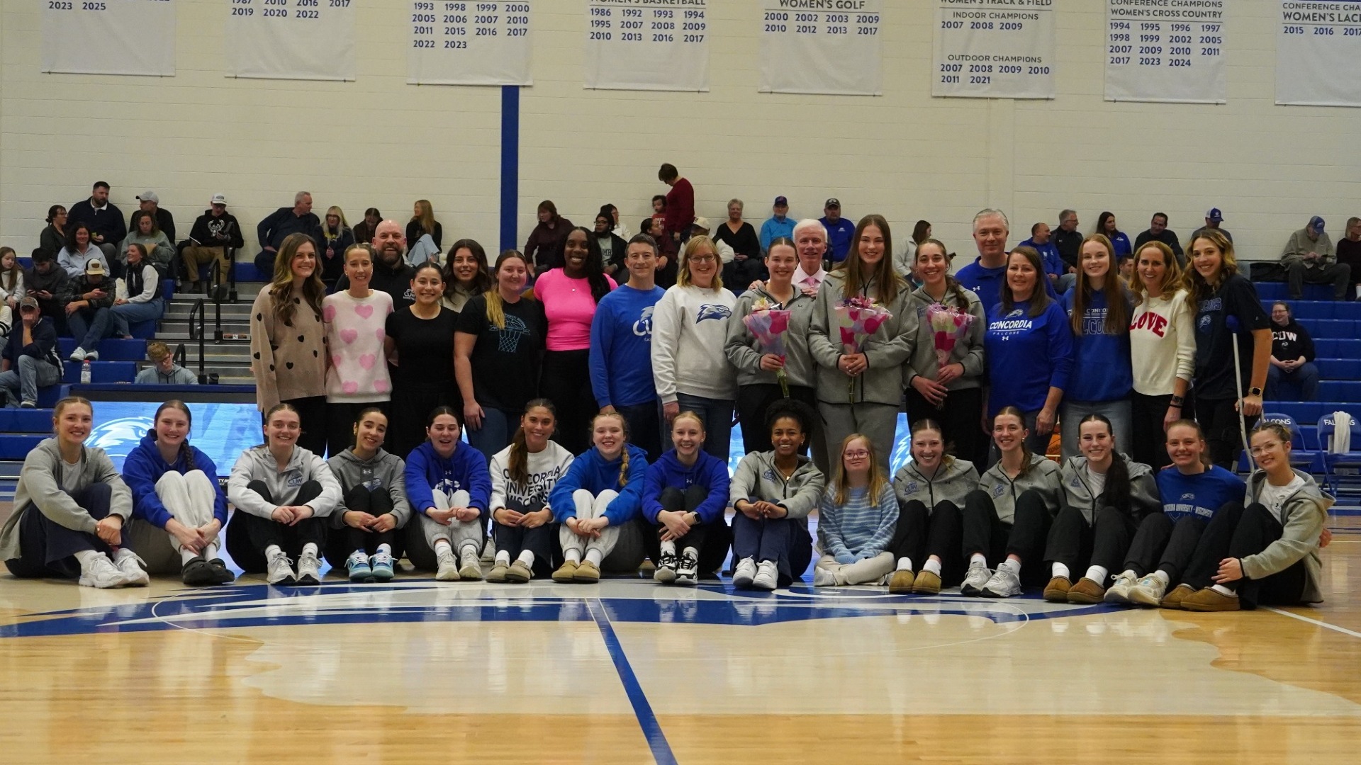 The CUW women's basketball team with it 2026 senior class