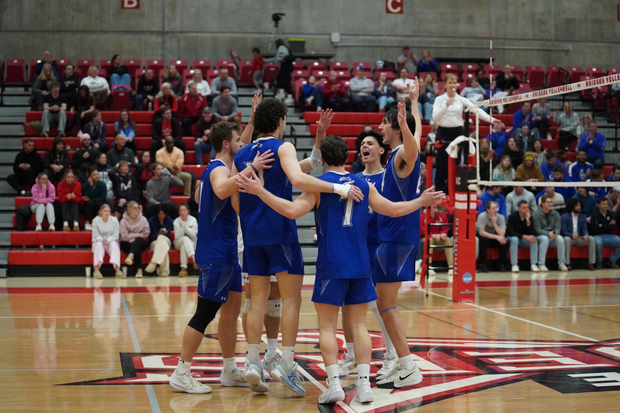 MVB vs. MSOE (040727)