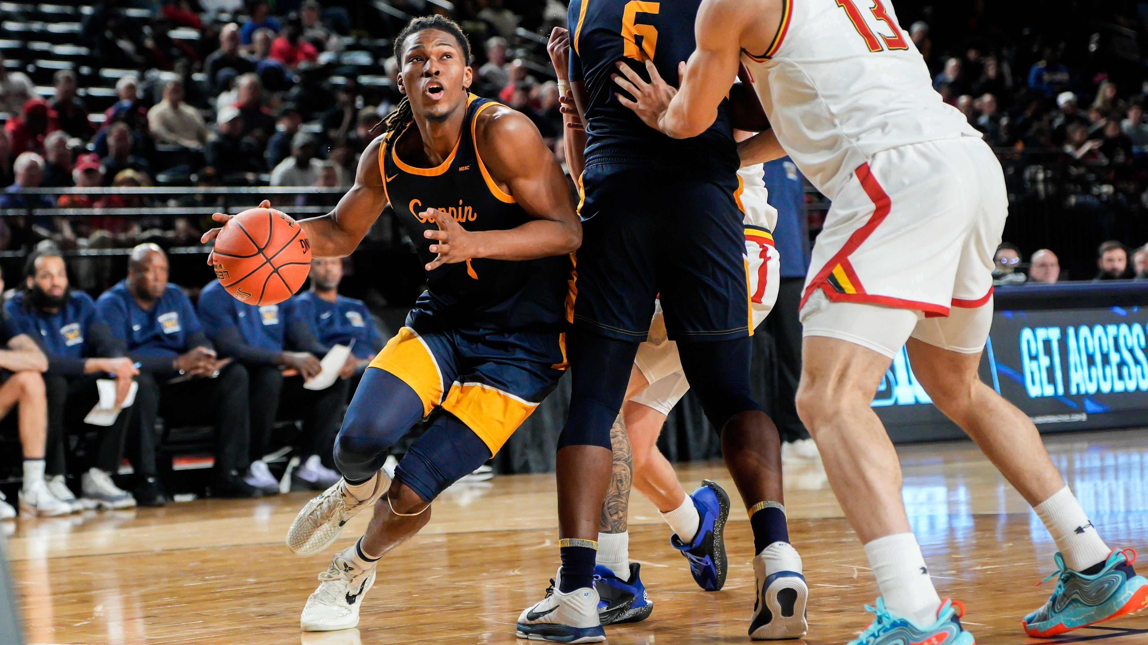 Williams drives to hoops vs Maryland