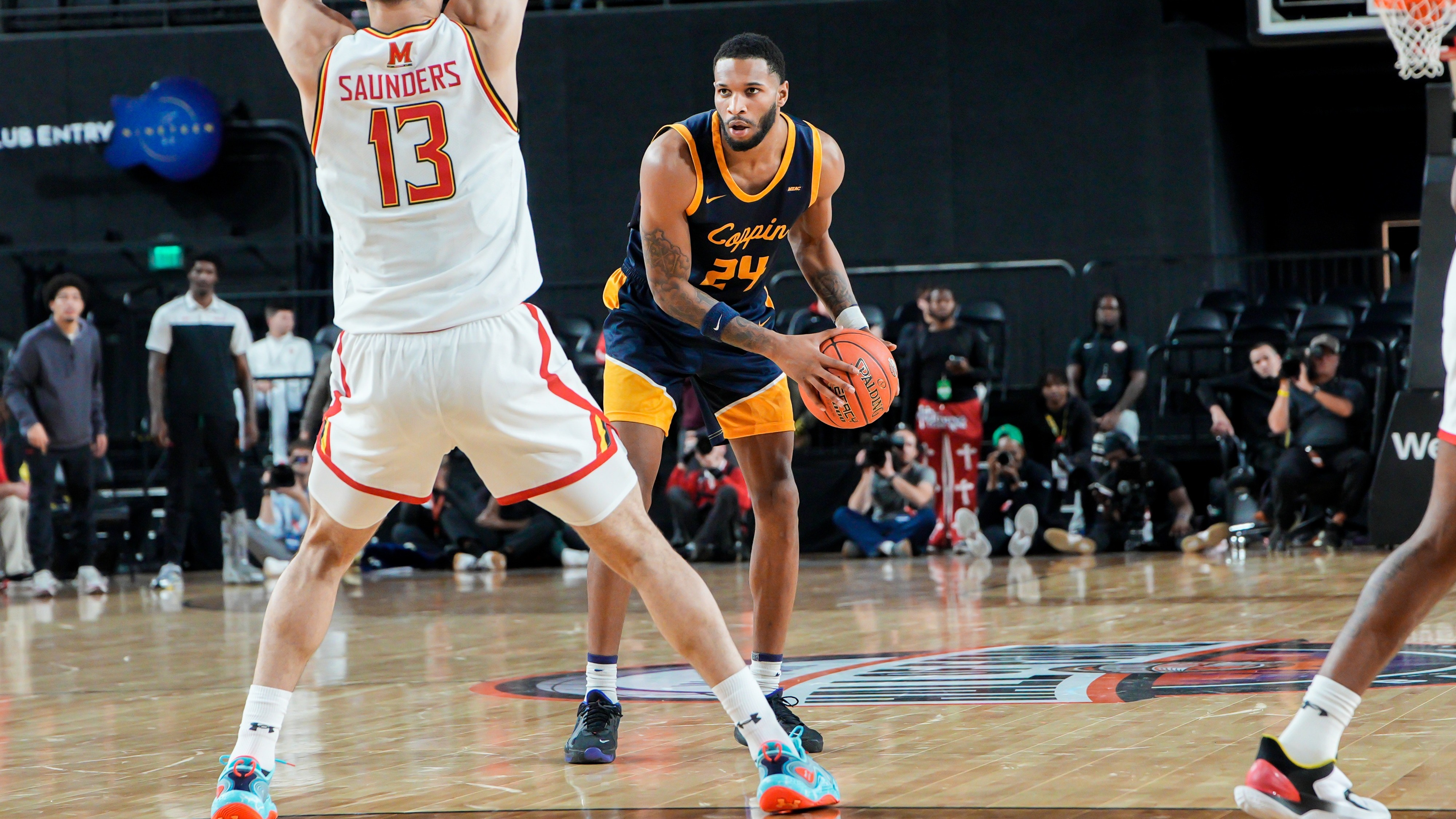 Thweatt stares down opponent vs Maryland